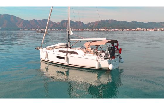 Beneteau Oceanis 30.1