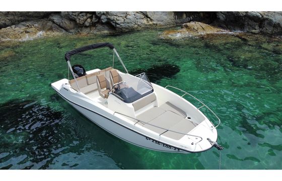 Quicksilver Activ 675 Open