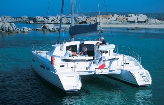 Fountaine Pajot Lavezzi 40
