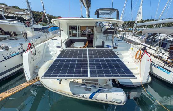 Lagoon 40