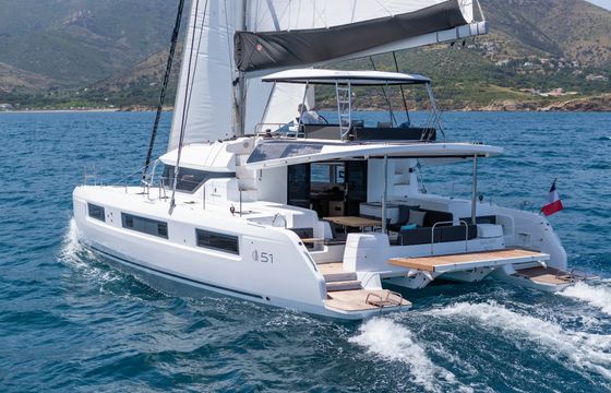 Lagoon 51