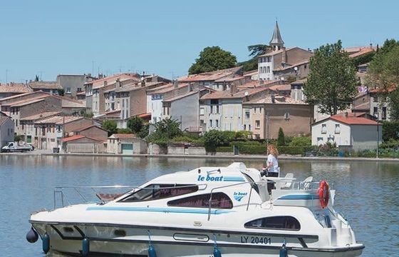 Le Boat Consul
