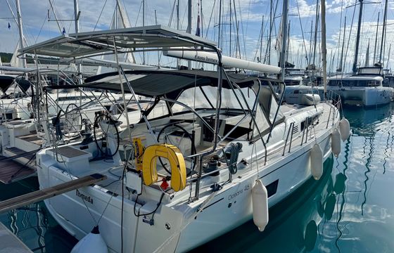 Beneteau Oceanis 46.1
