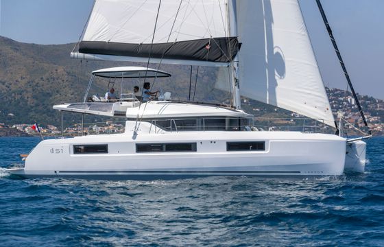 Lagoon 51 A/c & Gen & Wm