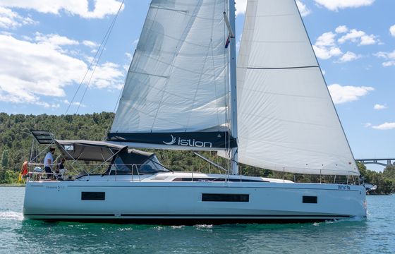 Beneteau Oceanis 51.1 (5+1 Cab) A/c & Gen