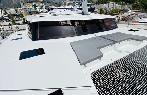 Fountaine Pajot Astréa 42 (4+2)