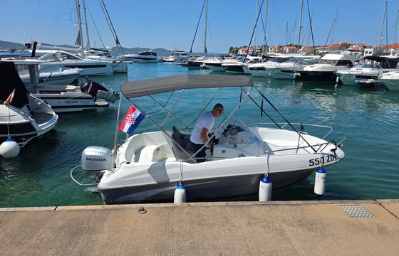 Beneteau Flyer 550