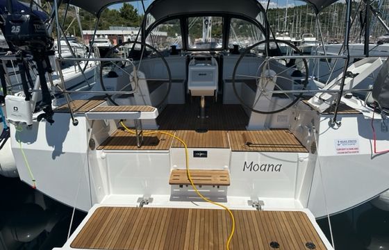 Bavaria C42