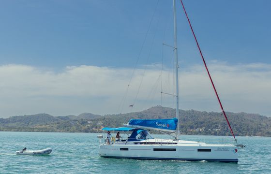 Jeanneau Sunsail 44 So
