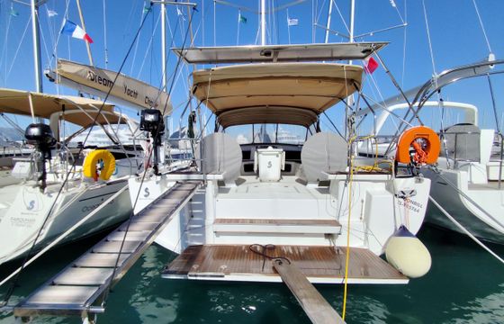 Beneteau Oceanis 51.1