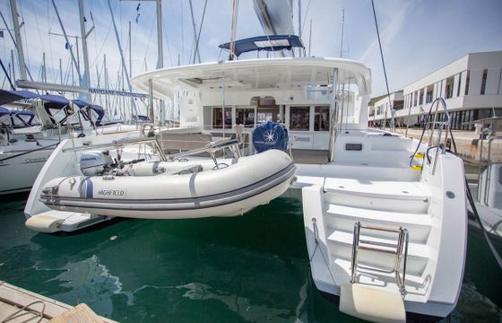 Lagoon 450 F