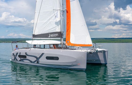 Excess Catamarans Excess 11