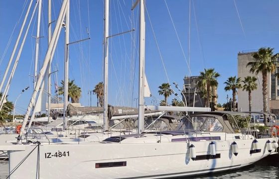 Dufour Yachts Dufour 530