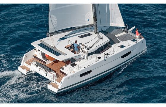 Fountaine Pajot Isla 40