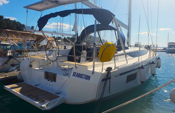 Bavaria C42