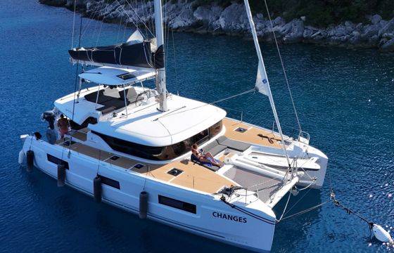Lagoon 46 (owner Version)