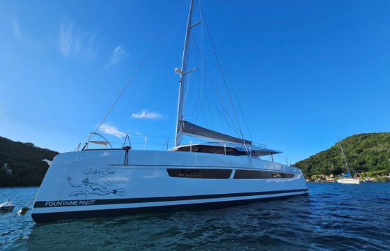 Fountaine Pajot Aura 51
