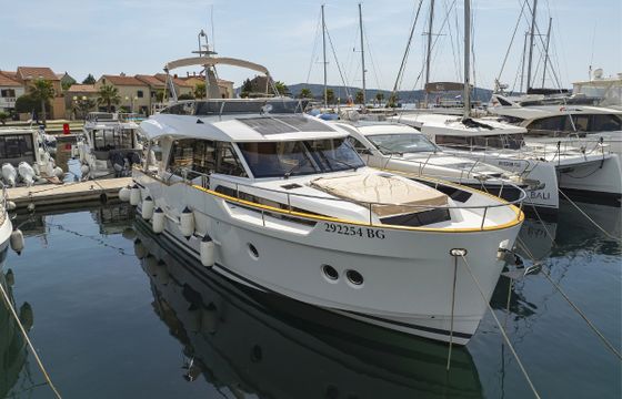 Greenline Yachts Greenline 48 Fly