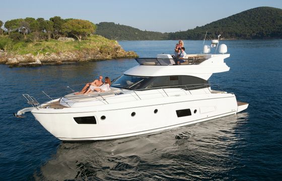 Bavaria Virtess 420 Fly
