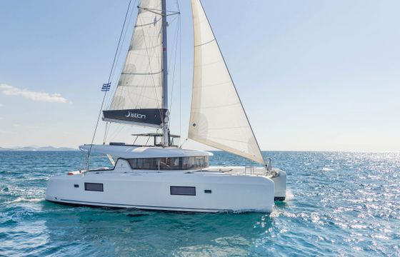 Lagoon 42 A/c & Gen & Wm