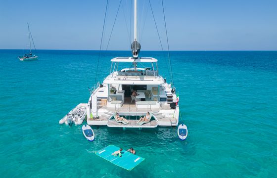 Lagoon 55