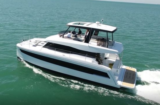 Fountaine Pajot My 44
