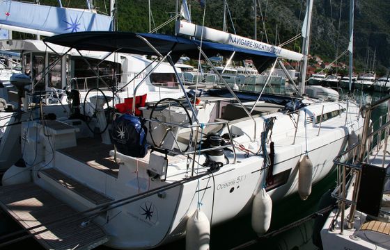 Beneteau Oceanis 51.1