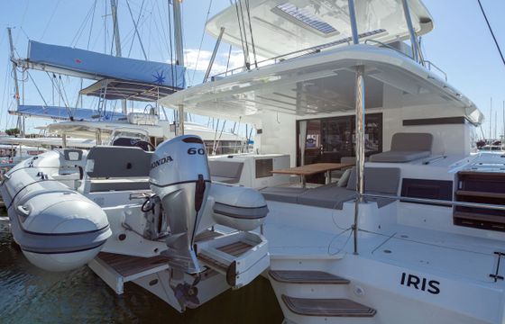 Lagoon 55