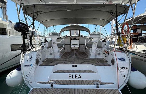 Bavaria Cruiser 46 Style