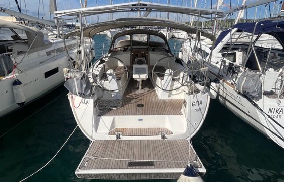Bavaria Cruiser 37