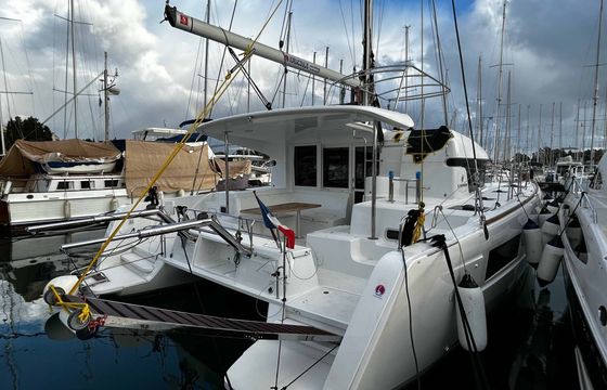 Lagoon 40 (4 Cab.)