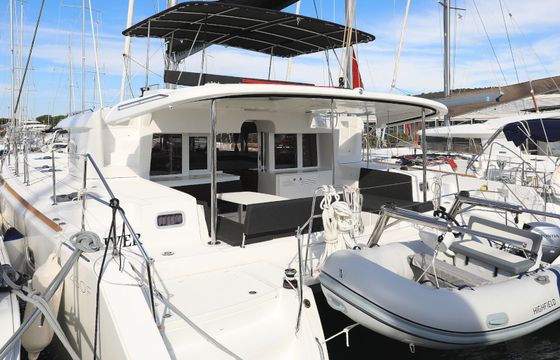 Lagoon 450 F