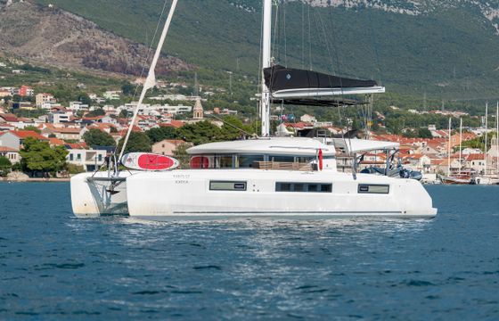 Lagoon 50