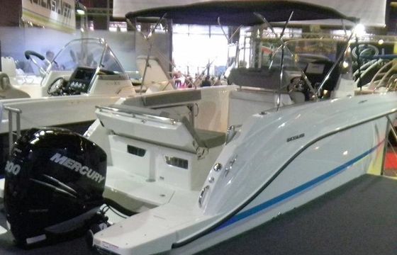 Quicksilver Activ 805 Open