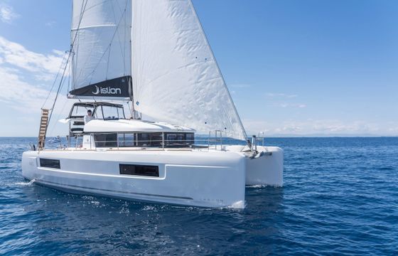 Lagoon 40