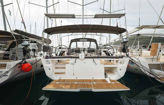 Dufour Yachts Dufour 530