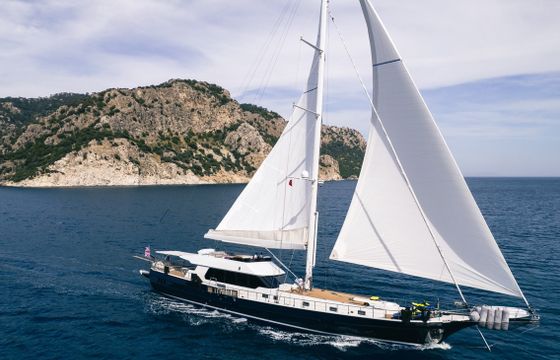 Motorsailor Good Life