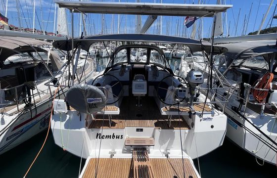 Bavaria C38
