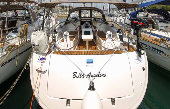 Bavaria Cruiser 37