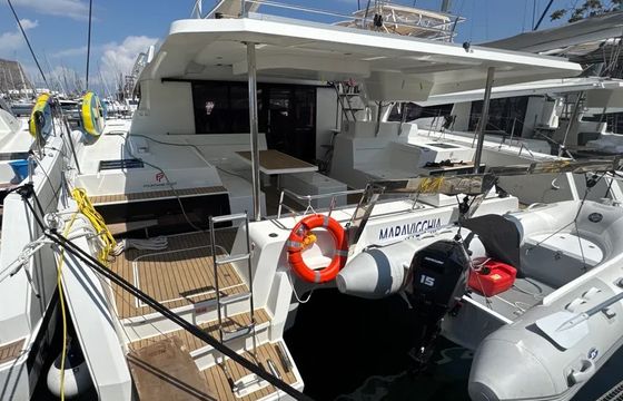 Fountaine Pajot Elba 45