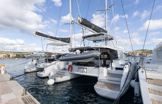 Lagoon 46