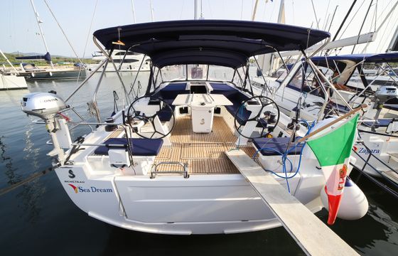 Beneteau Oceanis 51.1