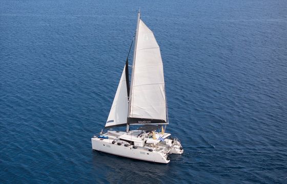 Lagoon 450 Fly