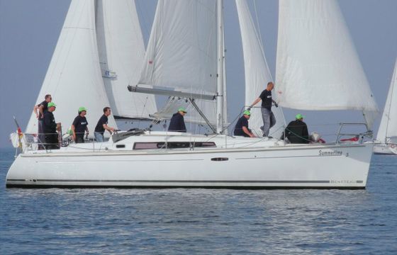 Beneteau Oceanis 37
