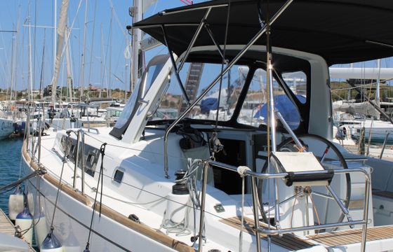 Beneteau Oceanis 38.1