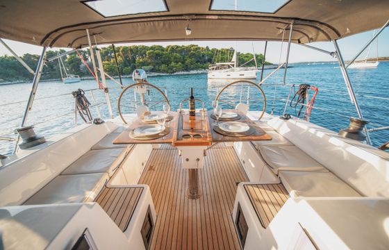 Bavaria C42