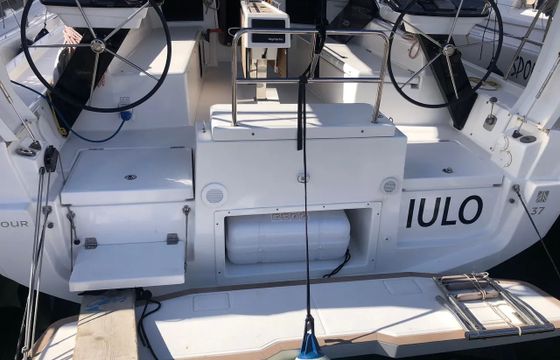 Dufour Yachts Dufour 37