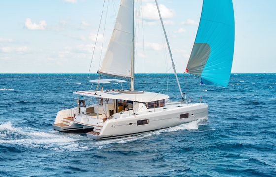 Lagoon 42