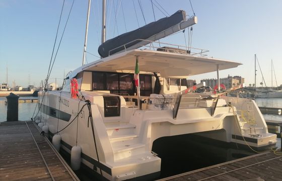 Fountaine Pajot Aura 51