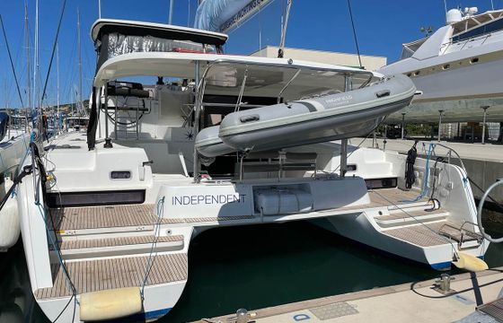 Lagoon 42